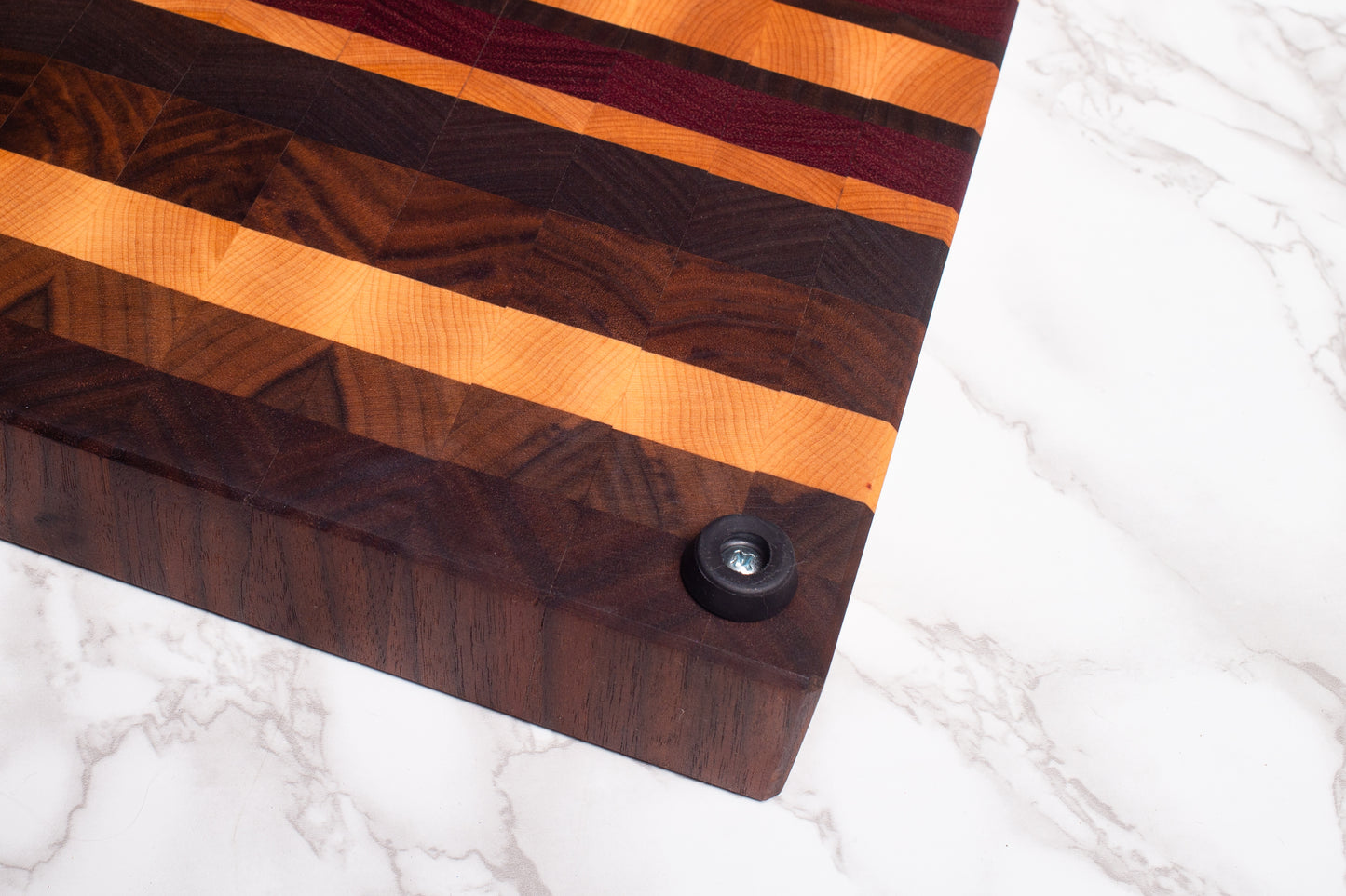 Large Multi-Wood Endgrain Cutting Board with Well and Rubber Feet